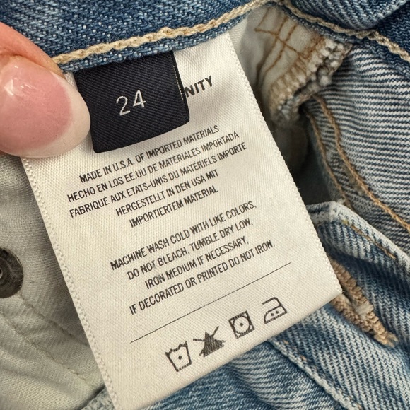 Citizens Of Humanity Light Wash Boyfriend Jeans - Picture 5 of 7